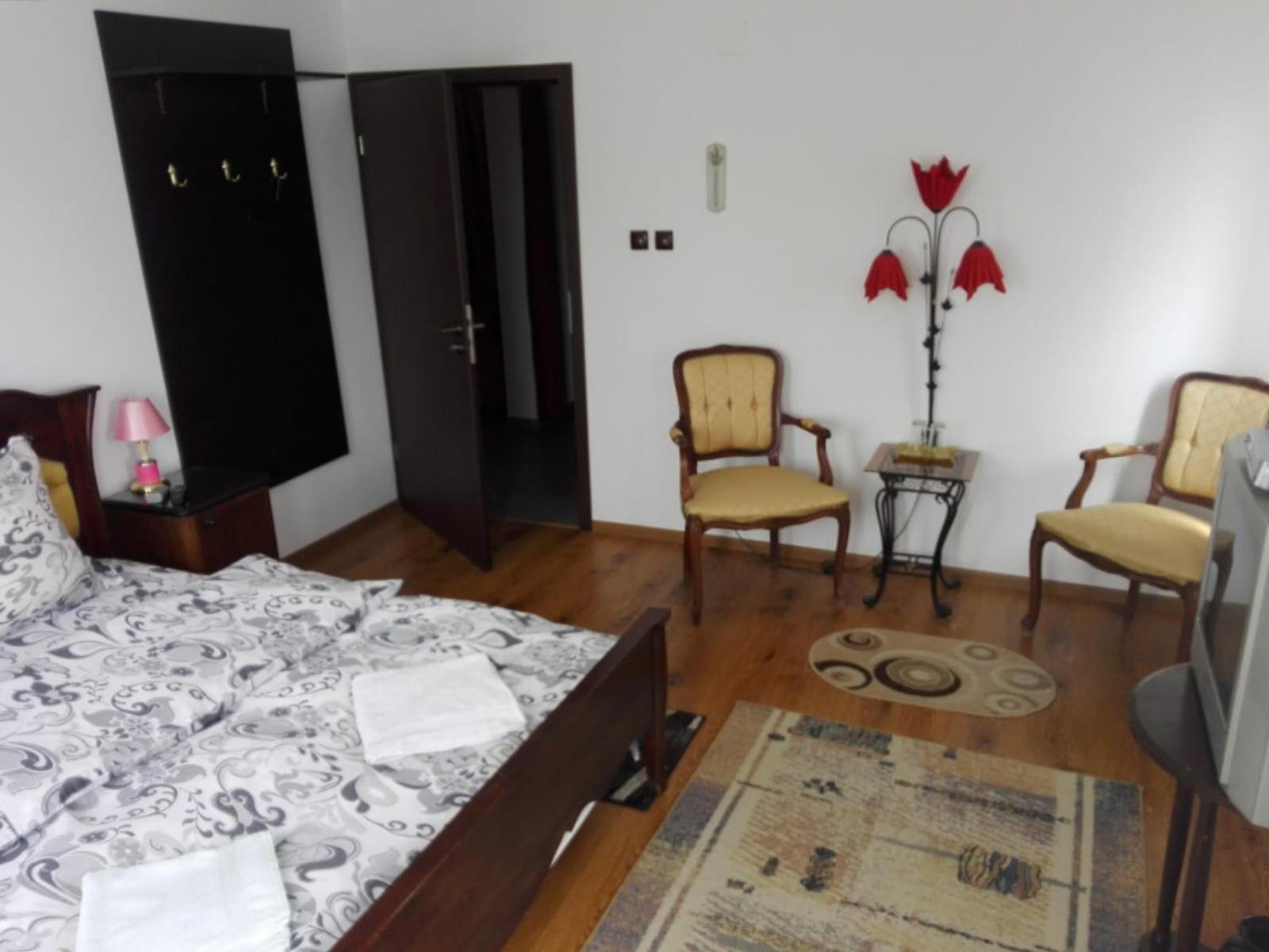 Vila Madudu Vălenii de Munte Esterno foto