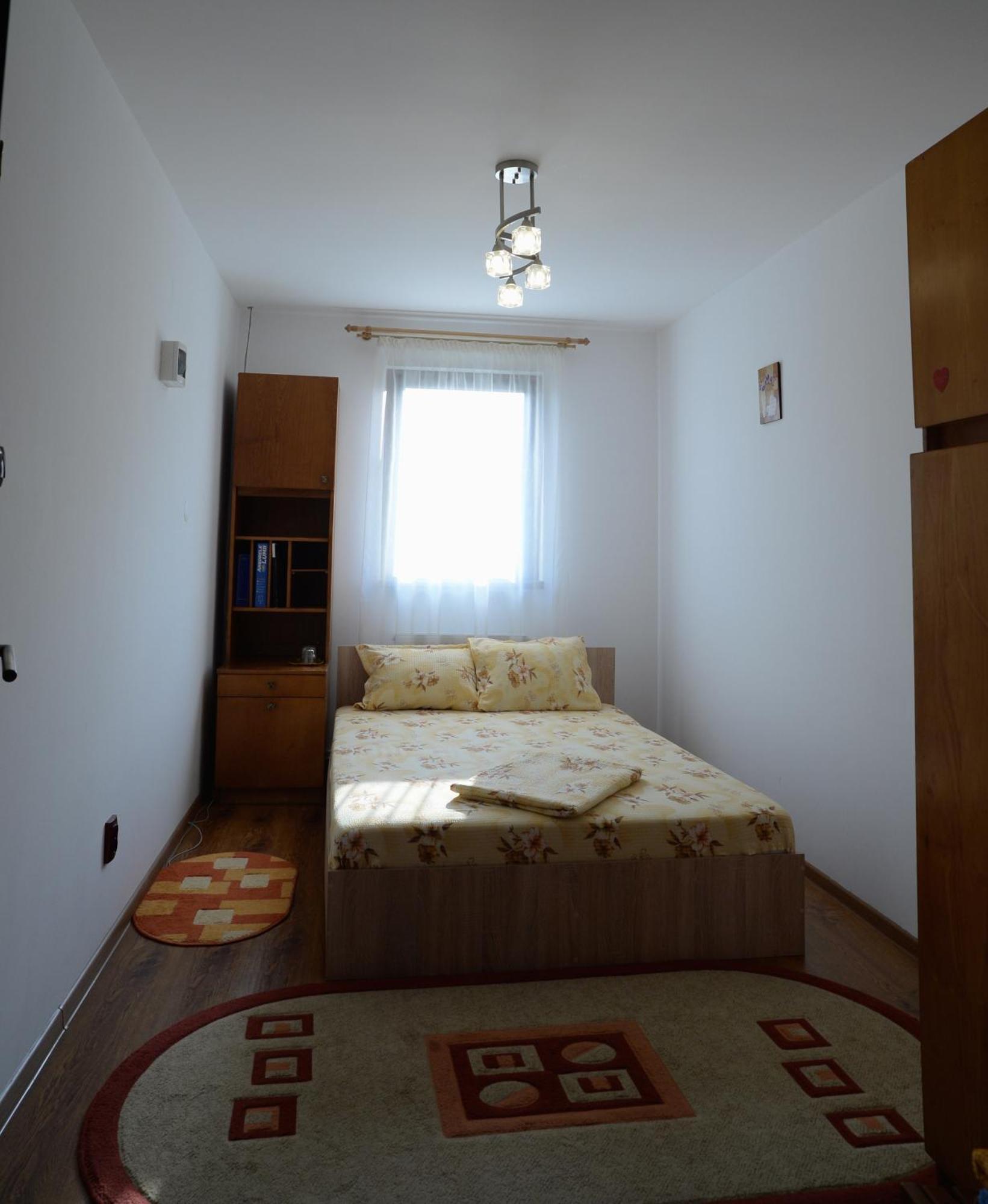 Vila Madudu Vălenii de Munte Esterno foto