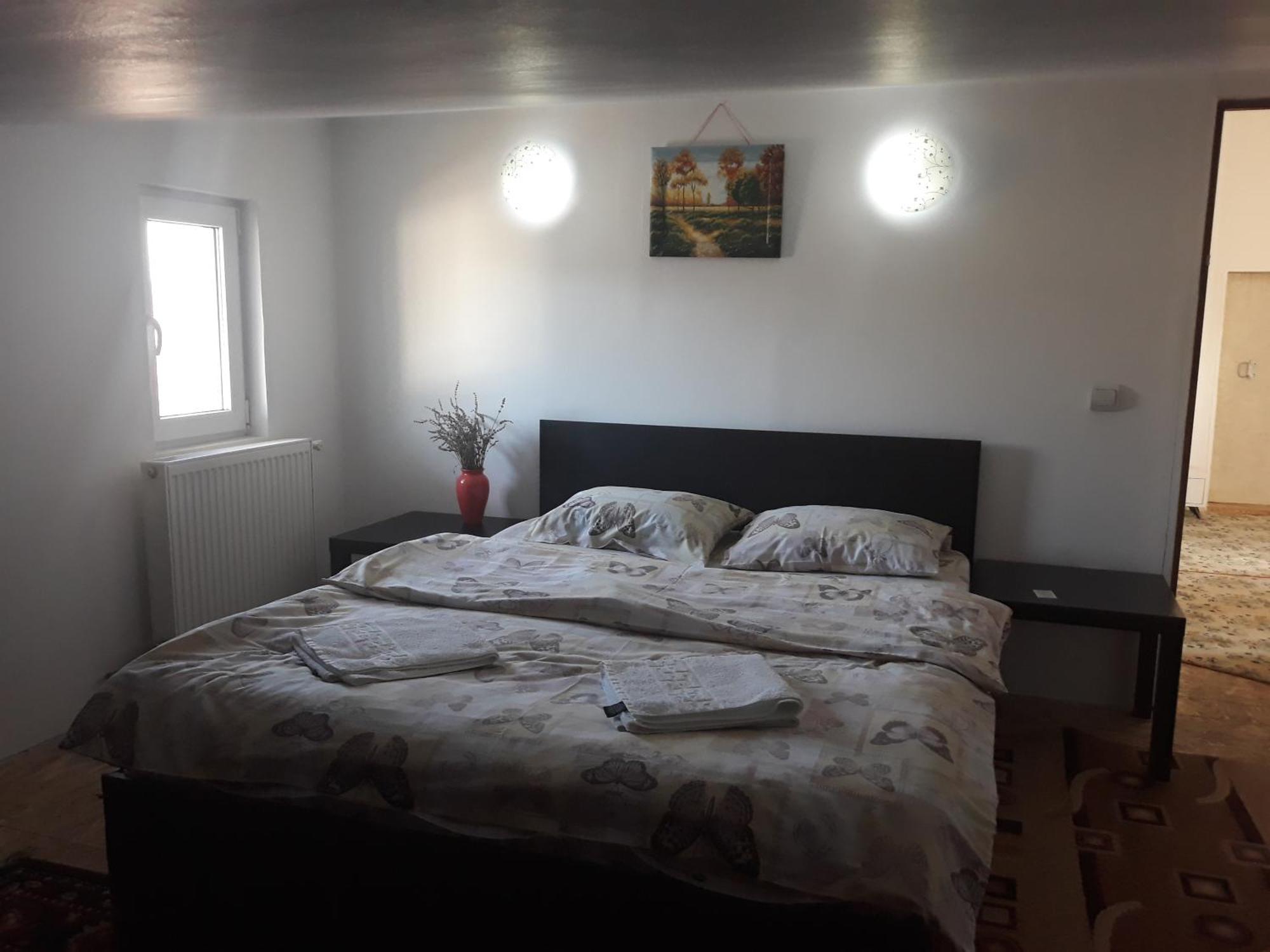 Vila Madudu Vălenii de Munte Esterno foto