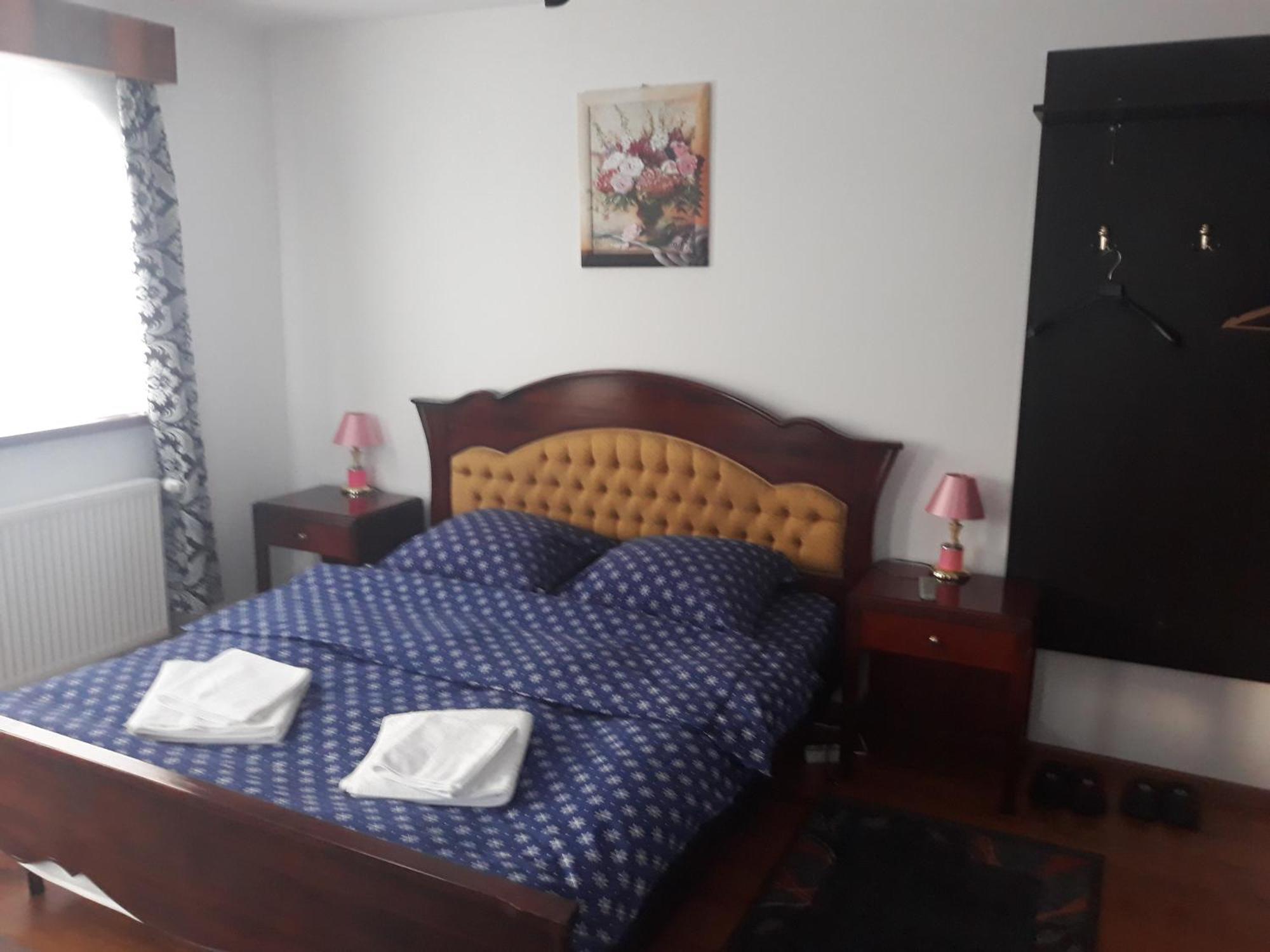 Vila Madudu Vălenii de Munte Esterno foto